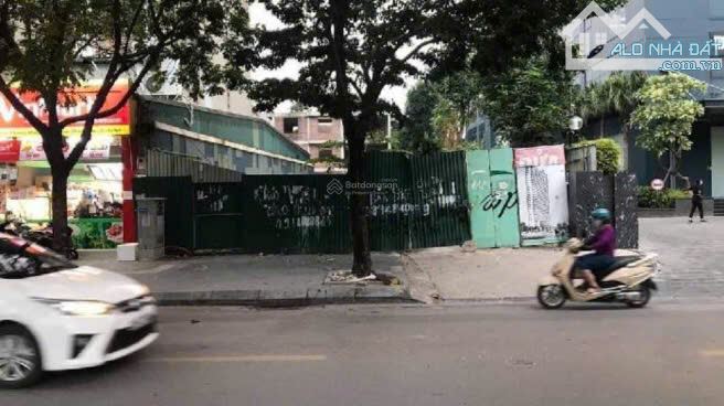 Tương lai là mặt phố Đội Cấn Đất vàng lô góc cuối cùng 3 ôtô tránh vỉa hè rộng 111m2 MT 6m - 1