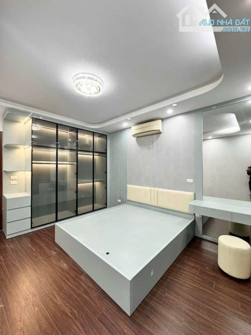 Cần bán nhanh nhà đẹp Trần Đại Nghĩa ngõ thông 2 thoáng 36/42 10 tỷ . - 1