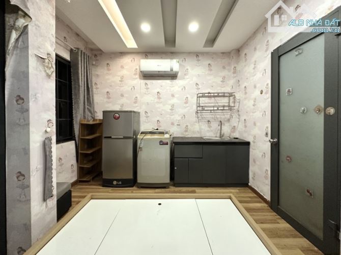 BÁN NHÀ HẺM Ô TÔ – CHDV 7 PN – PHAN XÍCH LONG, PHÚ NHUẬN – 42M² – 3 TẦNG – 8.6 TỶ - 1