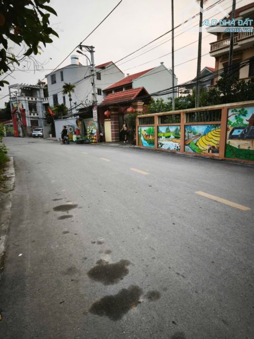 Đất đẹp đường thông ô tô tránh kinh doanh tốt Ngọc Động Đa Tốn DT 73m2 . Giá 106 triệu/m2 - 1