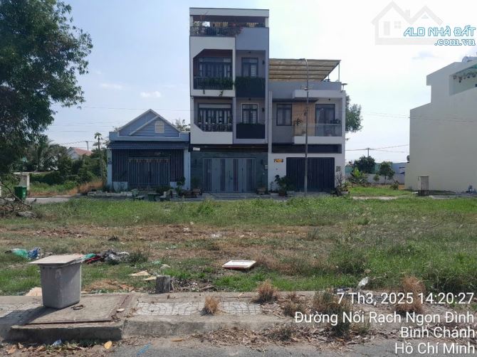 BÁN ĐẤT THỔ CƯ 2 MẶT TIỀN – KHU PHÂN LÔ CAO CẤP BÌNH CHÁNH - 1