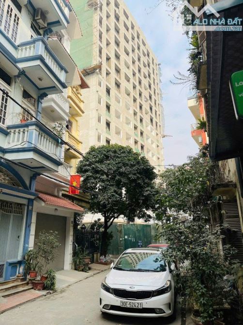 BÁN PHÂN LÔ PHÙNG CHÍ KIÊN - NHÀ ĐẸP NGÕ NÔNG - 10M RA Ô TÔ TRÁNH - DT 34M2, 5 TẦNG, 8 TỶ - 1
