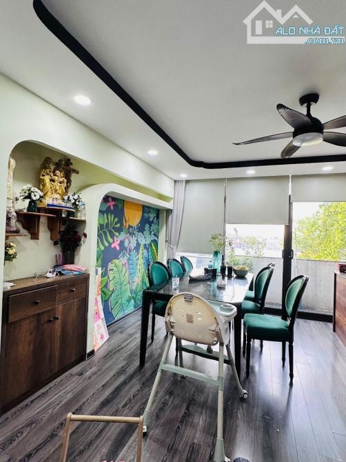 Mặt Phố! Hơn 14 Tỷ- Bán Nhà Mặt Phố Thanh Xuân, Ngã Tư Khuất Duy Tiến- 72x5- Vỉa Hè-KD