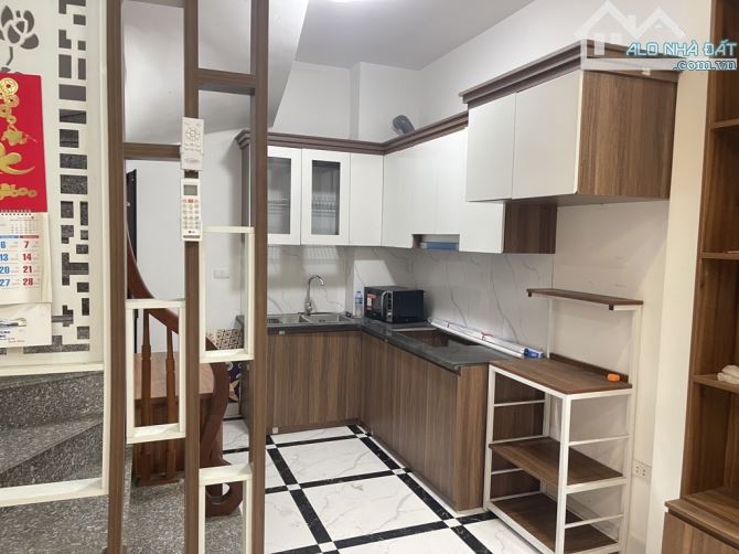 🍀 HIẾM THẠCH BÀN 5,6TY - 5 TẦNG  - THIẾT KẾ HIỆN ĐẠI - GẦN Ô TÔ- GẦN NHIỀU TIỆN ÍCH - 1