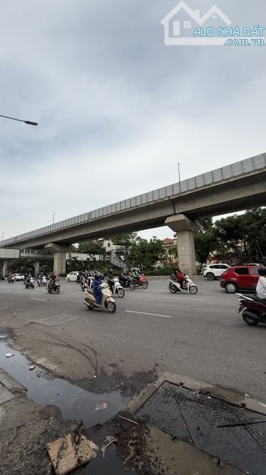 CẦN BÁN-NHÀ MẶT PHỐ-CỰ LỘC-THANH XUÂN-KINH DOANH-GIỮ TIỀN-TĂNG GIÁ - 1