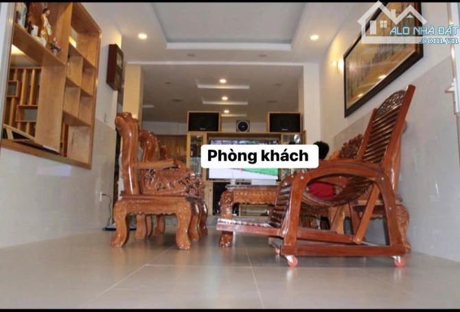 HXH Khu Lạc Long Quân - phường 10 - Tân  Bình - DT 66m2(6.3x11) - 1