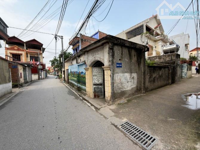 Bán đất đẹp Dương Đức Hiền,  Gia Lâm, lô góc, ô tô vào đất,  42m2 chỉ 3 tỷ hơn - 1