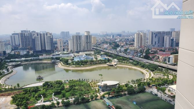 Bán Căn Hộ D