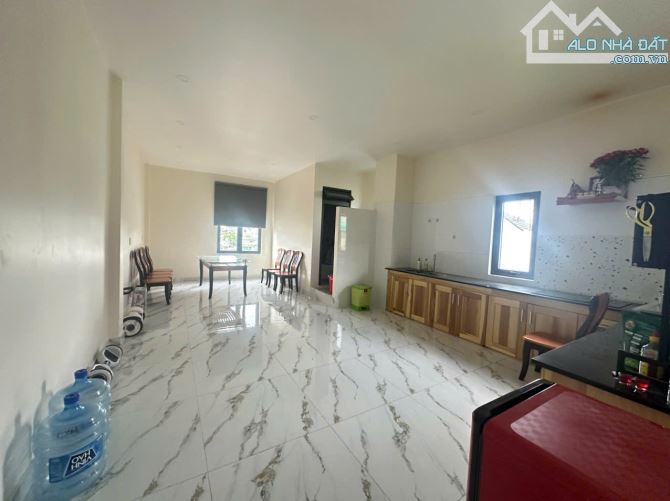 NHÀ 7 tầng sổ riêng HOÀN CÔNG Mặt tiền P4 - Ngang 5m Kinh Doanh Đa Ngành 11.5 tỷ - 1