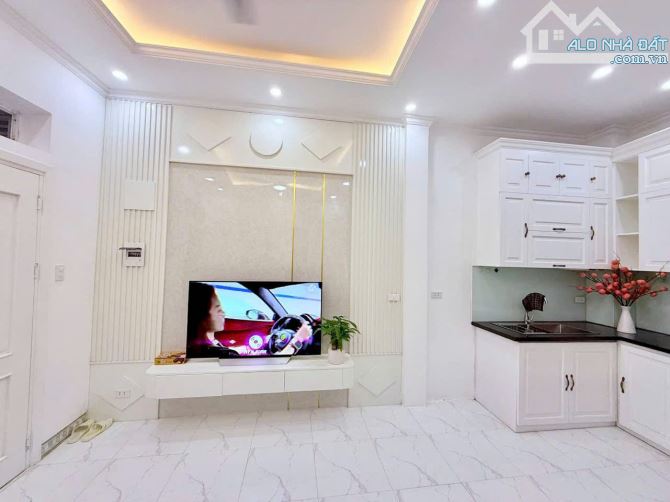 Nhà đẹp Văn Chương-Đống Đa-Tặng Nội Thất  cần tìm chủ mới - 1