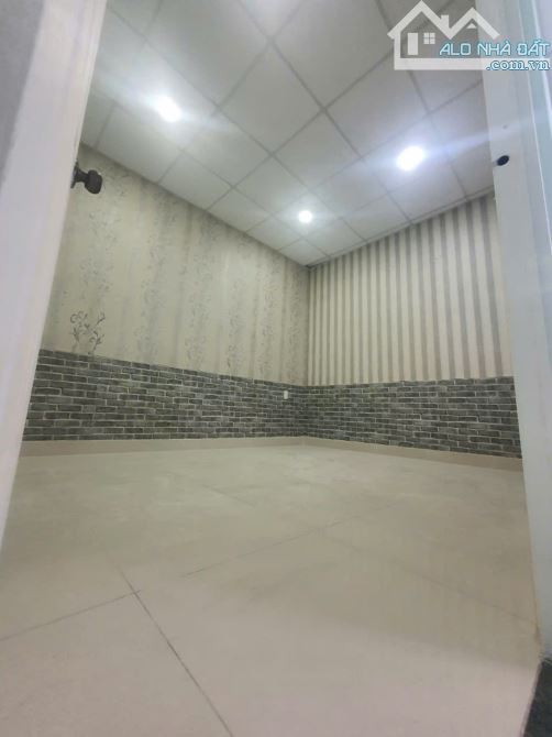 HIẾM, XE HƠI NGỦ TRONG NHÀ, ĐÌNH PHONG PHÚ, 73M2, 2TẦNG, CHỈ 5.29TỶ. - 1