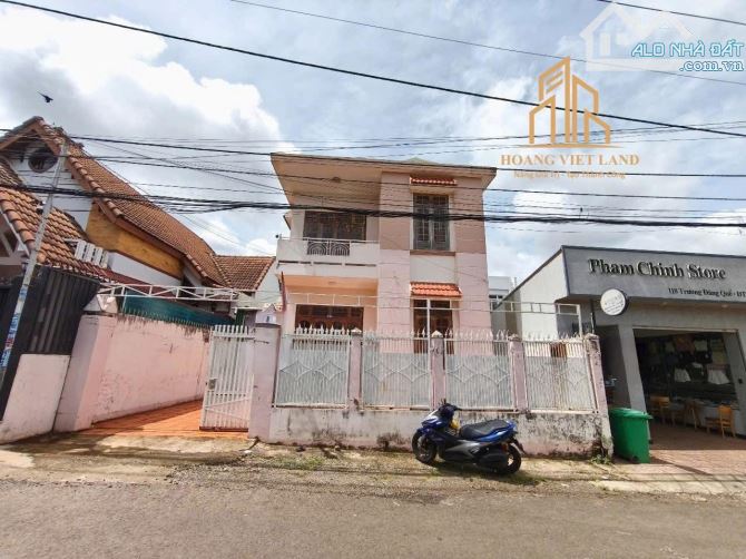 BÁN ĐẤT TẶNG NHÀ MÊ MẶT TIỀN TRƯƠNG ĐĂNG QUẾ - DT: 10,7x15m - H: TÂY BẮC - 7,45 TỶ - 1