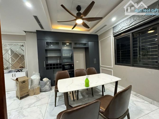 Bán Nhà Khuyến Lương, Yên Sở –Lô Góc, Ngõ Nông, Nhà Mới – 5T– 31m – 6.3 tỷ