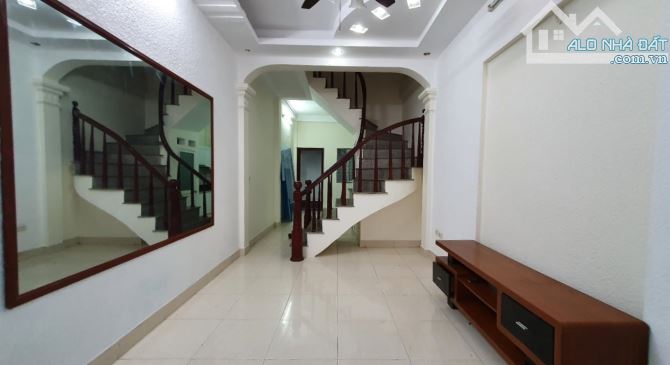 Bán Nhà ngõ 554 Trường Chinh 35m2 5 Tầng ngay Ngã Tư Sở Đống Đa - Giá 6.15 tỷ - 1