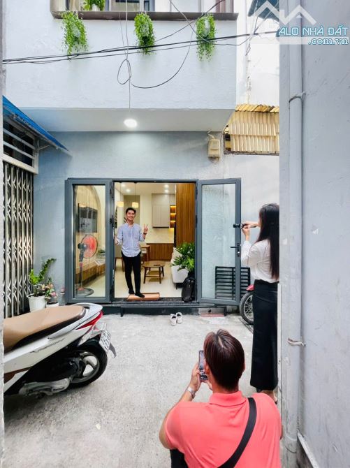 BÁN NHÀ, đường Lê Văn Duyệt, Quận Bình Thạnh, Dt: 28m2. Giá rẻ 4.55 tỷ - 1