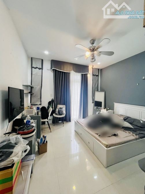 Bán Nhà Thạnh Lộc Q12 - 60M2 ( 4 x 15m ) - 5Tầng - Hẻm HXH 8m  -  Chỉ 5,5Tỷ. - 1