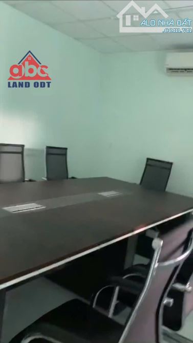 Xưởng Góc 2 Mặt Tiền Long Bình Đồng Nai 1100m2 Sổ Riêng Điện 560kva  Đường Cont - 1