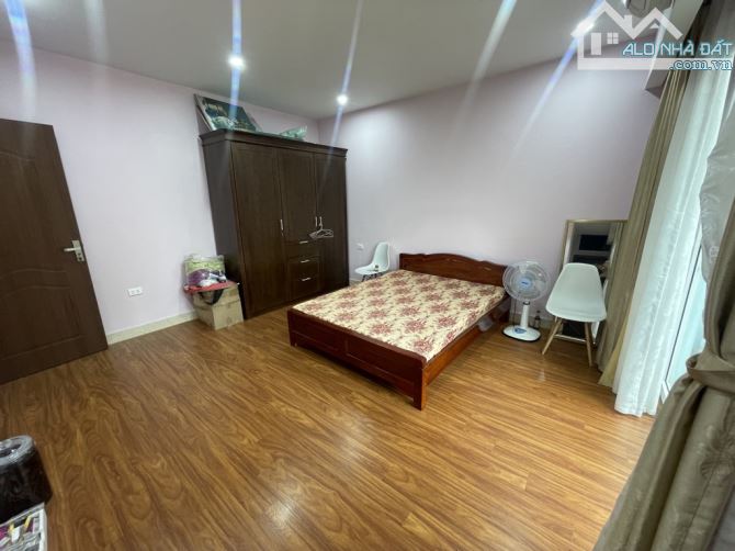 Nhà Xuân Diệu Quảng An Ô tô tránh 40m 15 tỷ.