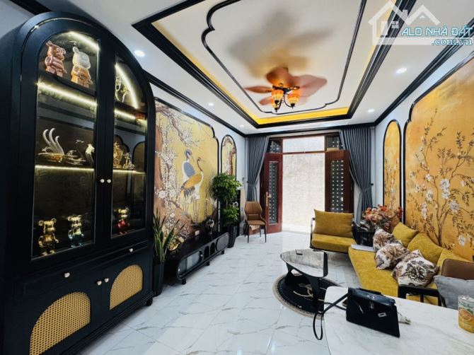 Bán nhà 5 tầng đẹp lung linh, phong cách indochine, full nội thất quận Hai Bà Trưng - 1