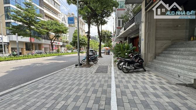 MẶT PHỐ 2 THOÁNG VIEW HỒ 62 TỶ 140m 7 TẦNG MT 7,7m VỈA HÈ Ô TÔ TRÁNH LẠC LONG QUÂN TÂY HỒ - 1