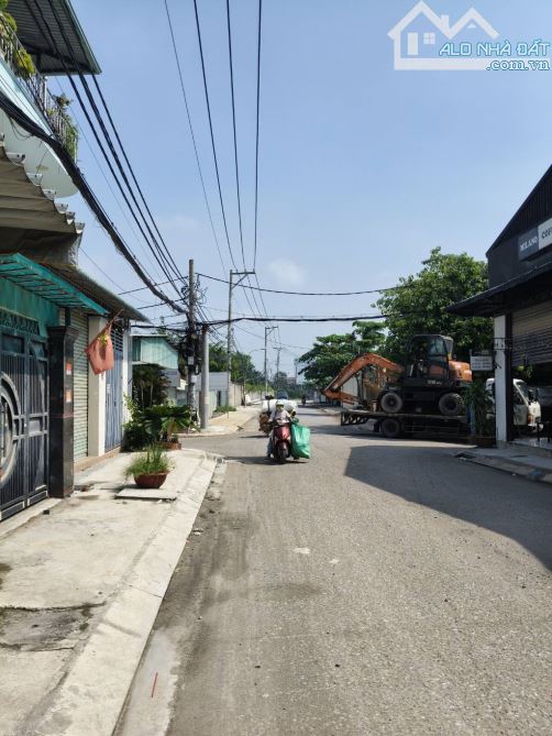 NGỘP BANK Nhà 2 tầng Mặt tiền đường TX22 phường TX Q12, dt 69m2 (4,5mx15m), Đường 16m - 12