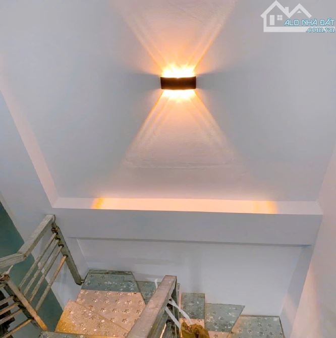 Bán nhà Quận 3, Nguyễn Đình Chiểu, hẻm Xe hơi, 4 Tầng, DT 3.3 x 9.2 m, Giá 8.5 tỷ - 2