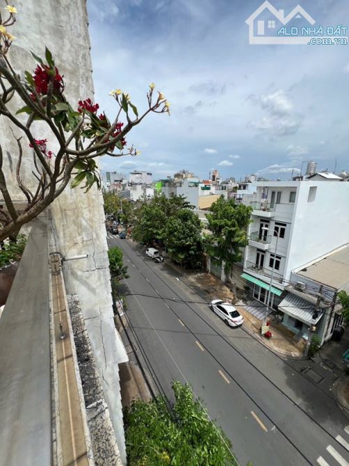 Nhà măt tiền Nguyễn Phúc Chu p15 tân bình 5 tầng ngang 6,1 x20 - 2