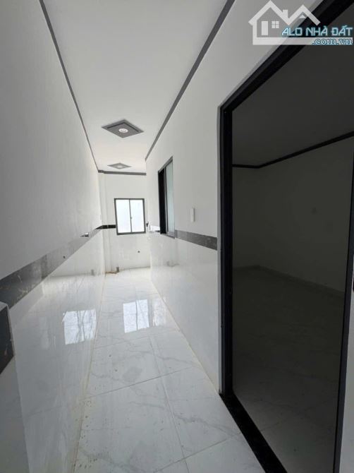 NHÀ CẤP 4 MỚI XÂY THANH TOÁN TRƯỚC 500 TRIỆU - 2