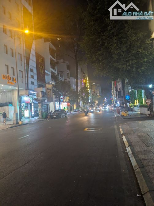 GÓC 2MT Mạc Đĩnh Chi Quận 1. (4x20m) nhà 6 tầng, đang cho thuê 90 triệu giá 40 tỷ - 2