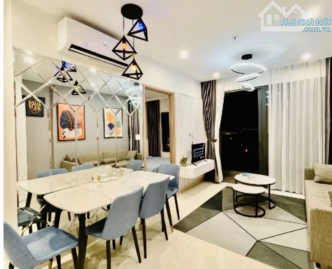 CĂN HỘ APARTMENT CAO CẤP  - 8 TẦNG -THANG MÁY- 18 PHÒNG CHO THUÊ - ĐƯỜNG 2 Ô TÔ TRÁNH - 2