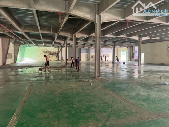 Cho thuê xưởng 2 tầng KCN Cầu Gáo Đan Phượng, DT 2.666m², căn góc 3 mặt thoáng, PCCC - 2
