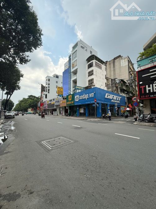 Bán Nhà 2MT 63C Võ Thị Sáu Q3 – Cho Thuê Showroom – Gần Công Viên Lê Văn Tám – Giá 34 tỷ - 2