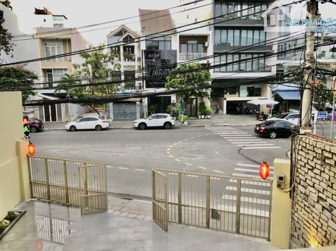 Chủ cần bán nhanh nhà 4 tầng, mặt tiền 10m đường Phan Thành Tài gần cầu Rồng - 2