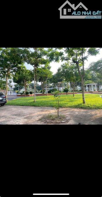 Đất TĐC Giang Biên, view vườn hoa, vỉa hè ô tô tránh, kinh doanh, 90m, MT 4.9m nhỉnh 22tỷ - 2