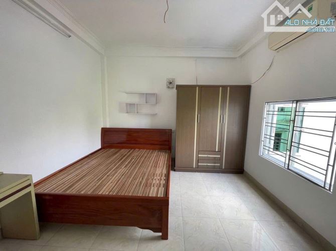 BÁN NHÀ PHÓ THẠCH BÀN LONG BIÊN 5 TỶ 35m 5 TẦNG MT 4m Ô TÔ ĐỦ NỘI THẤT DÒNG TIỀN 15 TRỆU - 2
