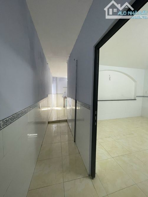 Bán nhà chỉ 5,5 tỷ, HTP, P. Phú Thuận, Q.7 DT 90m2, 3PN, 3Wc - 2