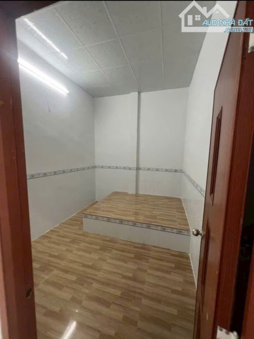 Gồng Không Nỗi Cần Bán nhanh Căn nhà ở Tân Xuân 1 Hóc Môn 70triệu Sổ Hồng Riêng 94m2 - 2