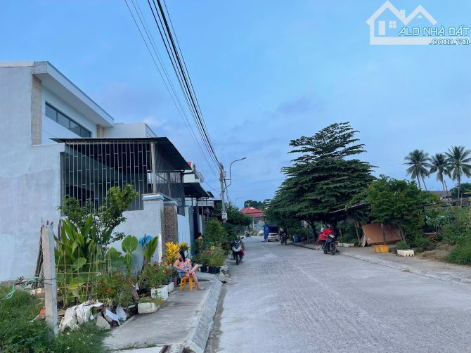 💥Đất 2 mặt tiềm Tái định cư Bầu Gáo - TT Diên Khánh Đường rộng 9m📌 -- - 2