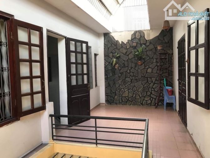 Bán nhà 2 tầng đường ô tô XVNT .Diện tích khủng 177 m2. Giá 21.9 tỷ ,Phường 26 Bình Thạnh - 2