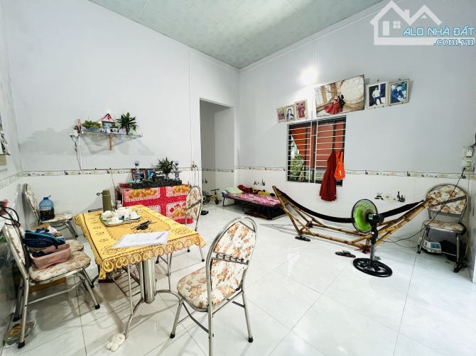 NHÀ CẤP 4 VÀO Ở NGAY, HẺM XE HƠI THÔNG TRƯỜNG SA, XUÂN DIỆU, 300M2, GIÁ NHỈNH 1 TỶ XÍU - 2