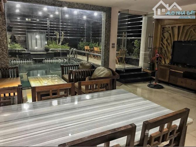 Bán Khách Sạn Phố Khương Đình 140m2 Xây 8 Tầng 1 Hầm 21 Phòng Nghỉ - 1