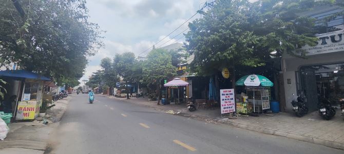 Bán mặt tiền Làng Tăng Phú, Tăng Nhơn Phú A, TP Thủ Đức. 95m2/11.5 tỷ. - 2