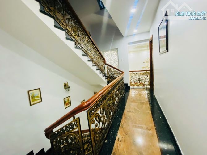 Bán nhà Quận 11 Ông Ích Khiêm 181m2 NGANG 6.8m 4 tầng 6PN nở hậu TL nhỉnh 25 tỷ - 2
