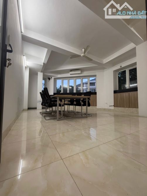Bán biệt thự Viglacera Xuân Phương, 96m2, 5 tầng, lô góc, kinh doanh, hơn 27 tỷ. - 2