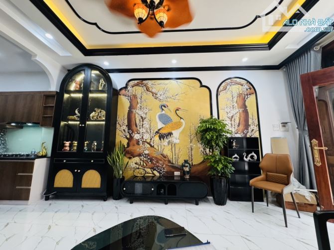 Bán nhà 5 tầng đẹp lung linh, phong cách indochine, full nội thất quận Hai Bà Trưng - 2