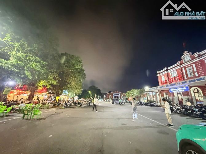 BÁN NHÀ MẶT TIỀN KINH DOANH SẦM UẤT - NHÀ 2 TẦNG ĐỐI DIỆN "GA HUẾ" TP HUẾ - 2