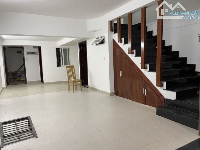 💥 NHÀ Q2: MẶT TIỀN KINH DOANH ĐƯỜNG 39 - 3 TẦNG NGANG 5m - CHỈ 11T - 2