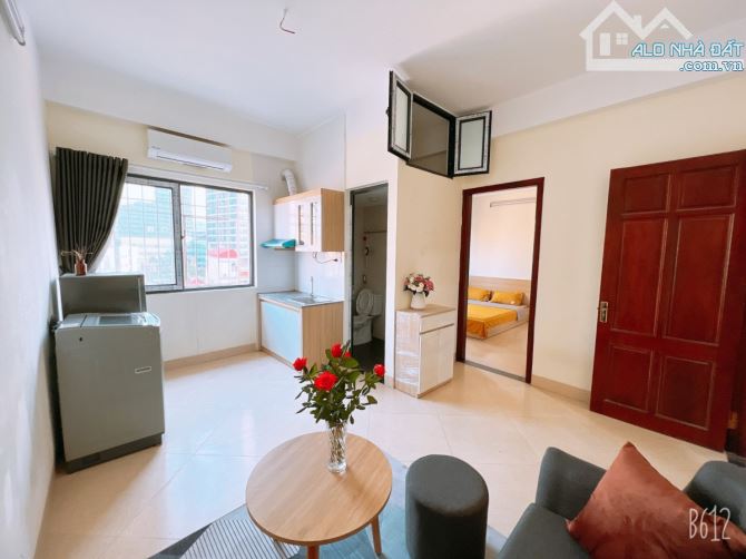 BÁN NHÀ BA ĐÌNH, NGAY Ô TÔ TRÁNH CÓ VỈA HÈ, TÒA CHDV PHỐ VĂN CAO, LÔ GÓC, MỚI, 100*8, MT6 - 3