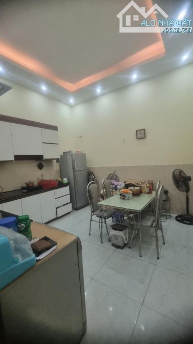 Bán nhà dân xây Khương Đình, Kim Giang Thanh Xuân, sổ 55m xây 4 tầng 6 ngủ, Giá nhỉnh 8 tỷ - 2