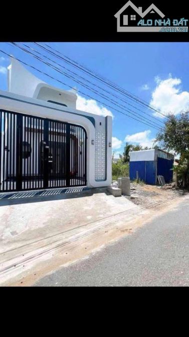 Đất Mặt tiền đường cộng đồng Lộc Hậu, xã Mỹ Lộc, Cần Giuộc: 100m2 - 2